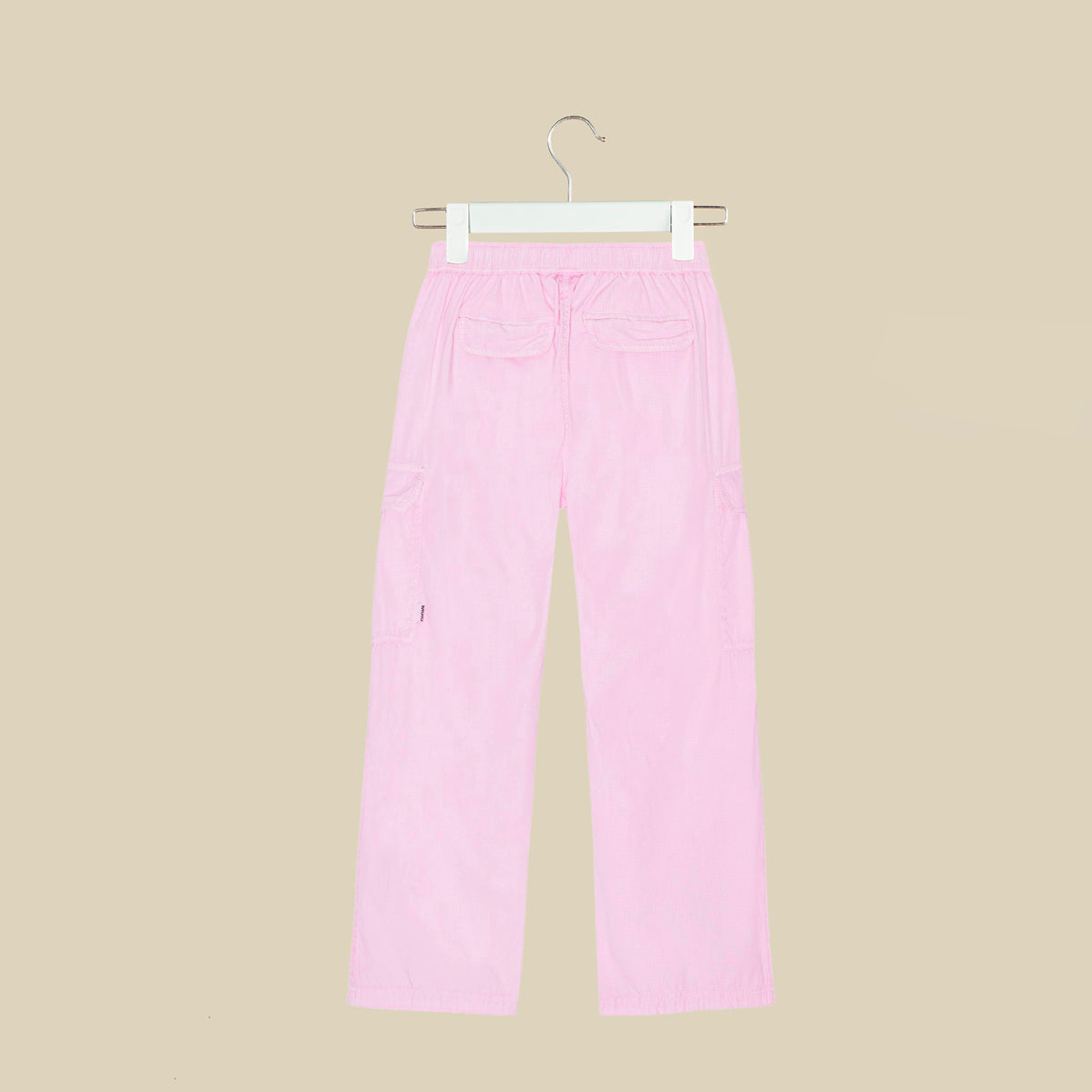Pantalone baggy rosa con tasconi