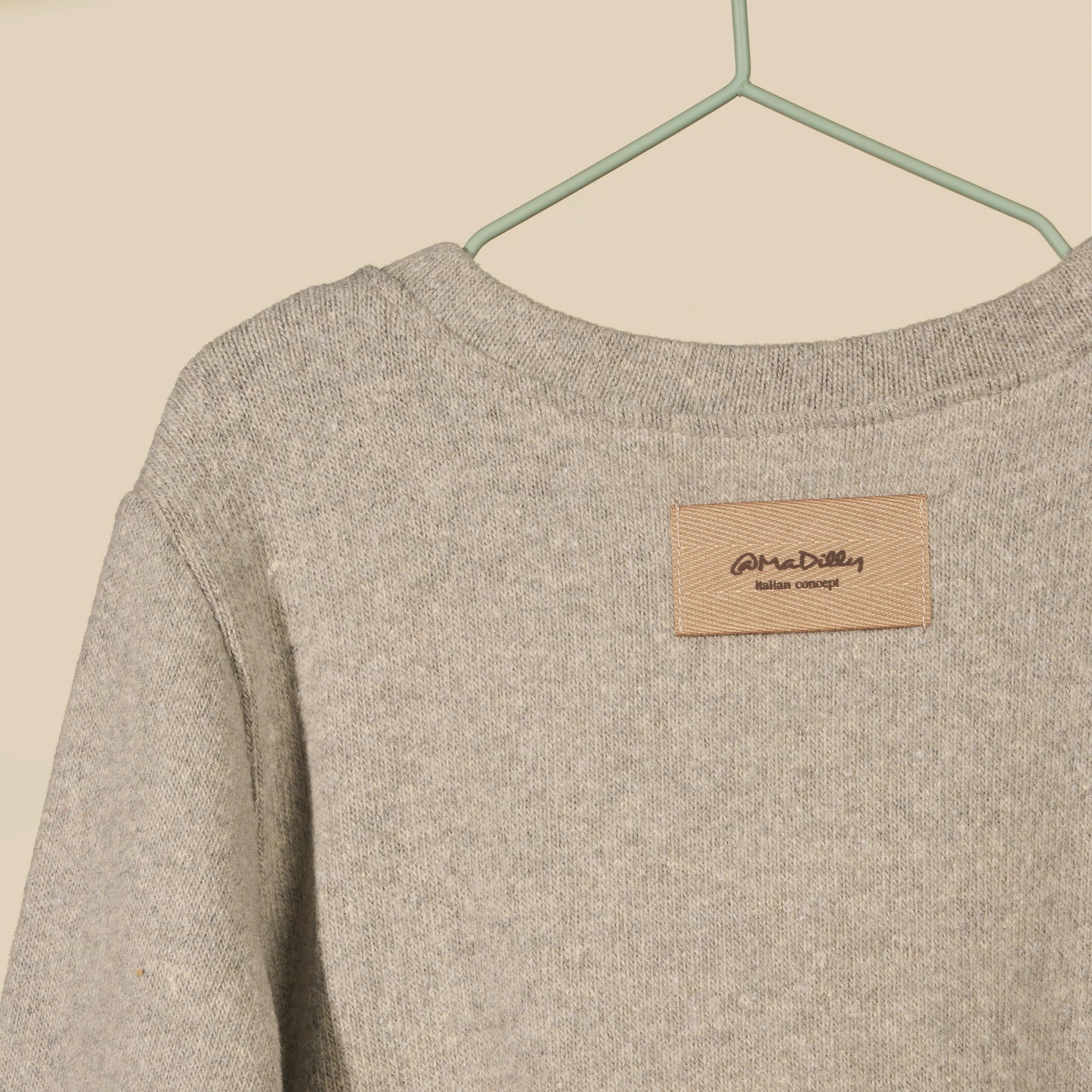 Vestino in caldo cotone grigio con paillettes