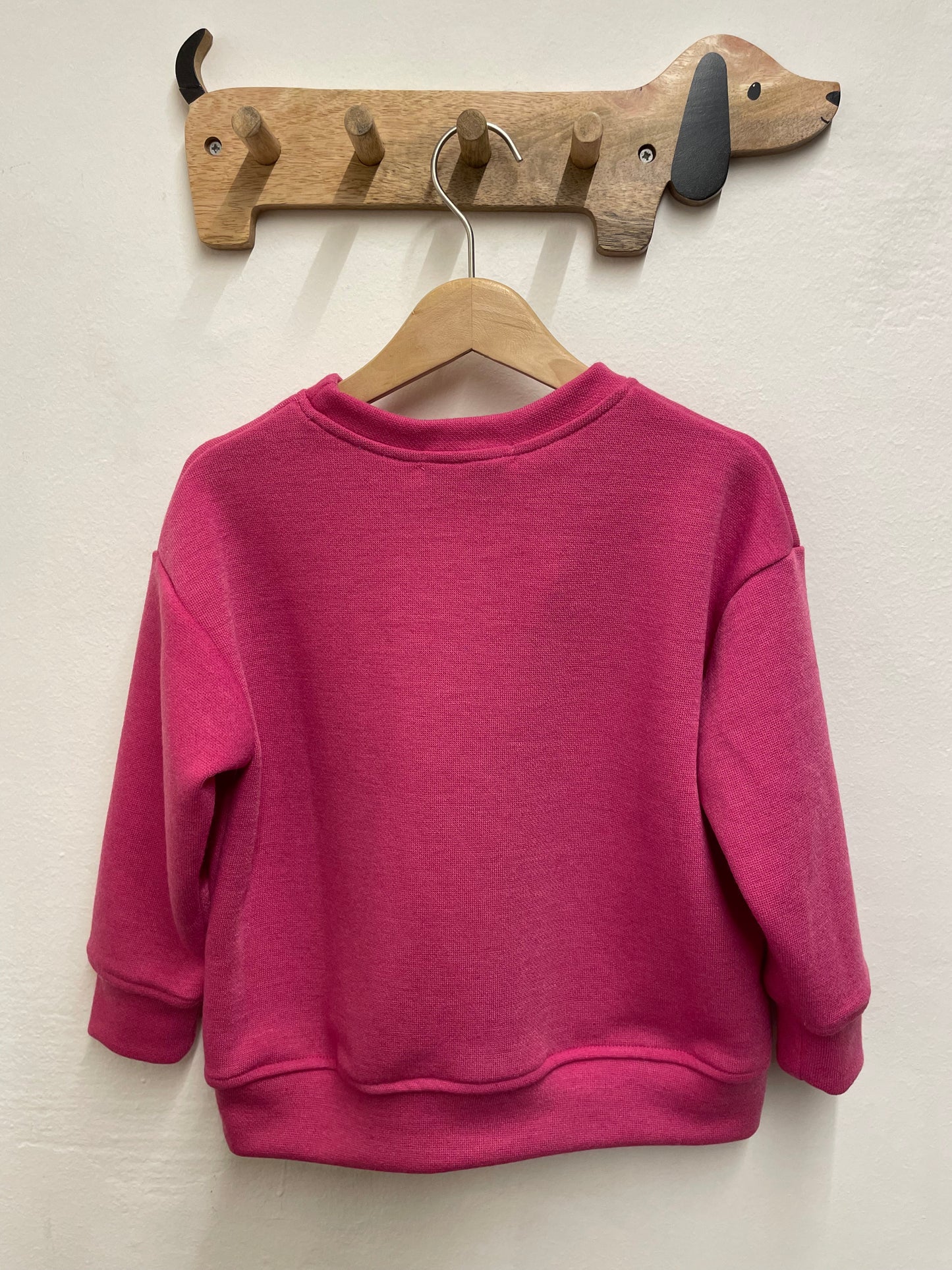 Maglia in caldo cotone fuxia con orsetto