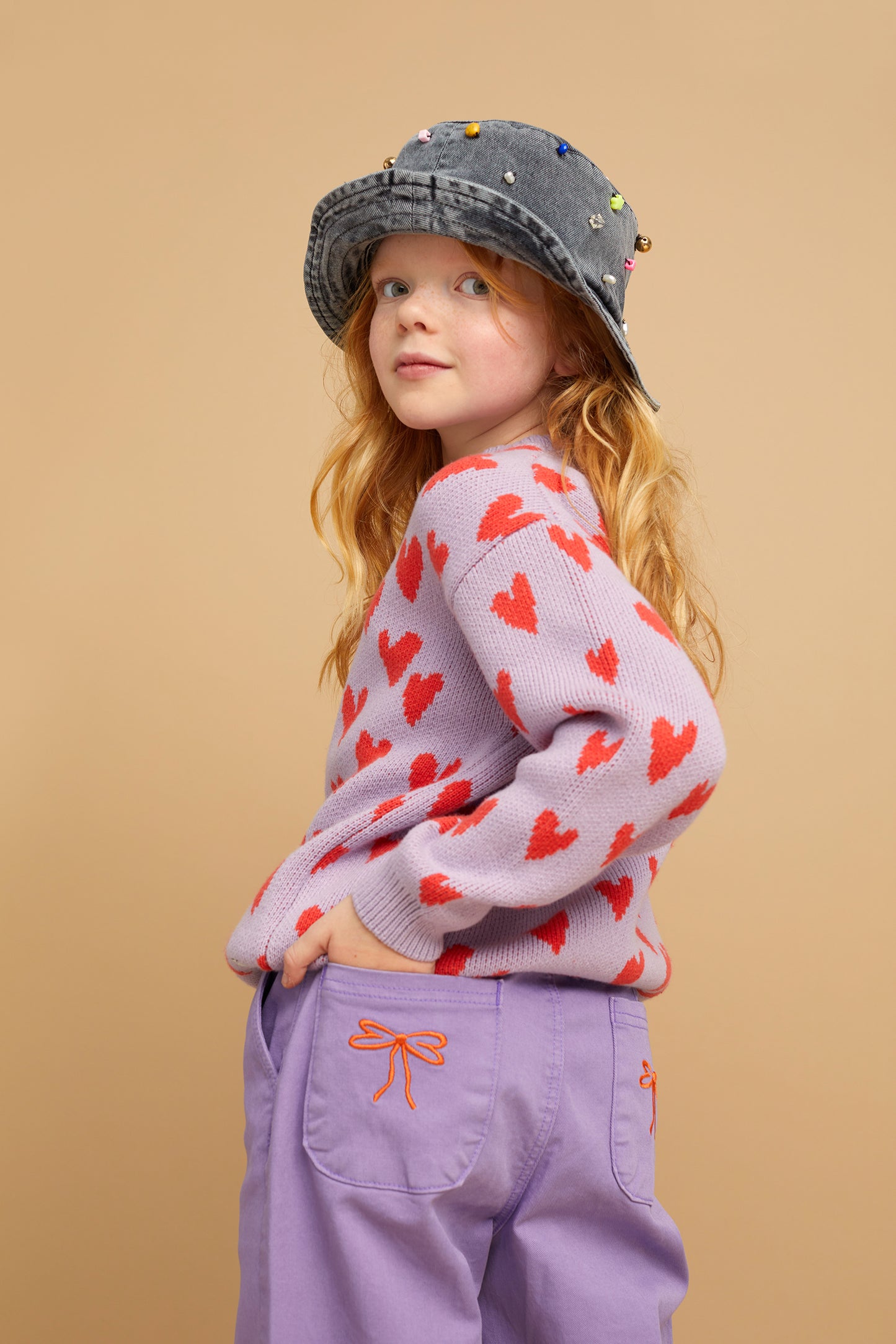 Maglione color lavanda con cuori
