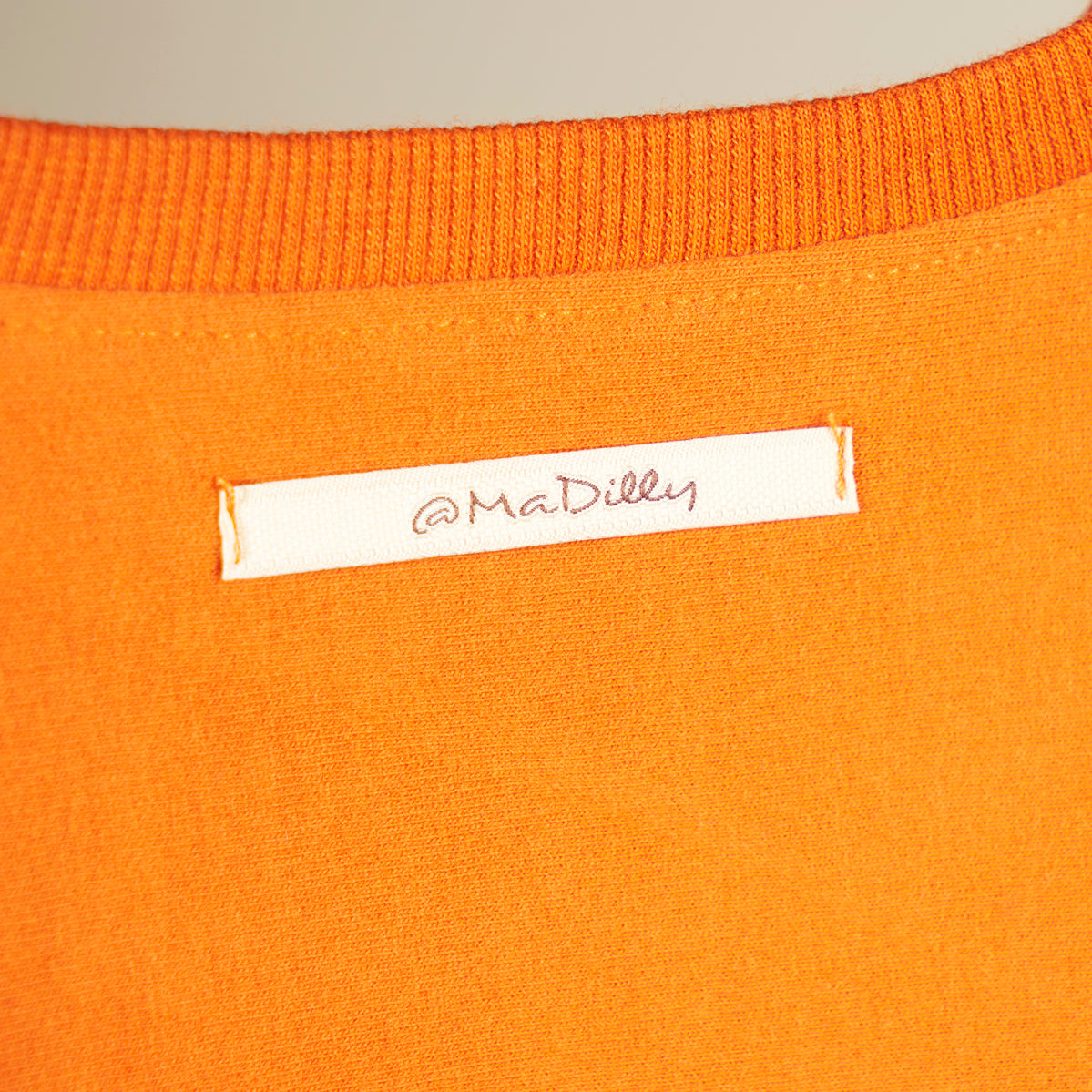 Felpa garzata color zucca