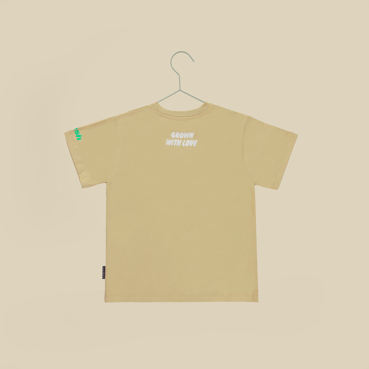 T-shirt mezze maniche con stikers colorati