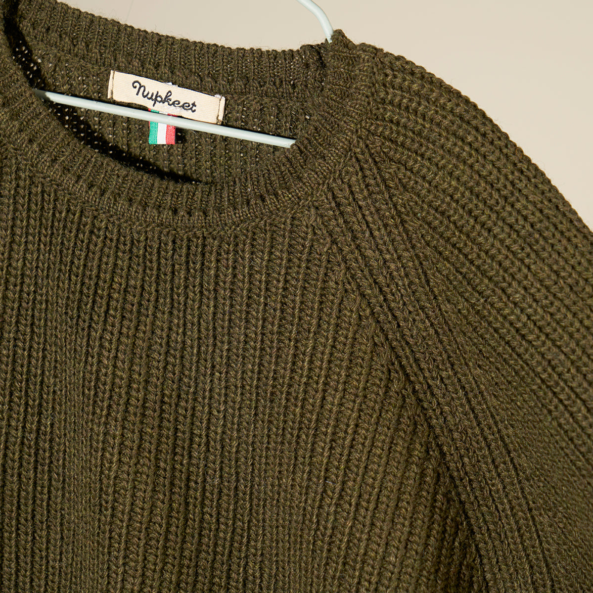 Maglione girocollo verde militare in lana
