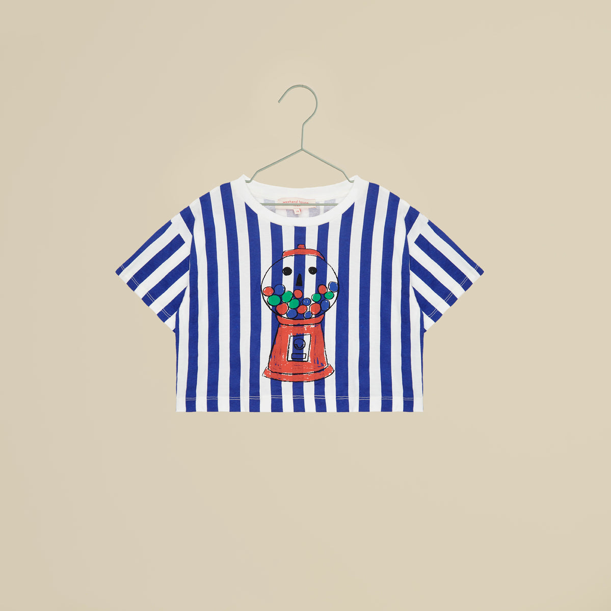 T-shirt crop a righe bianche e blu
