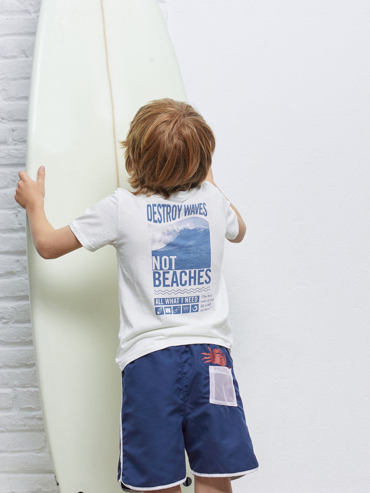 T-shirt maniche corte bianca "Catch the wave"