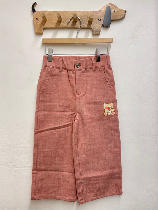 Pantalone rosa con orsetto
