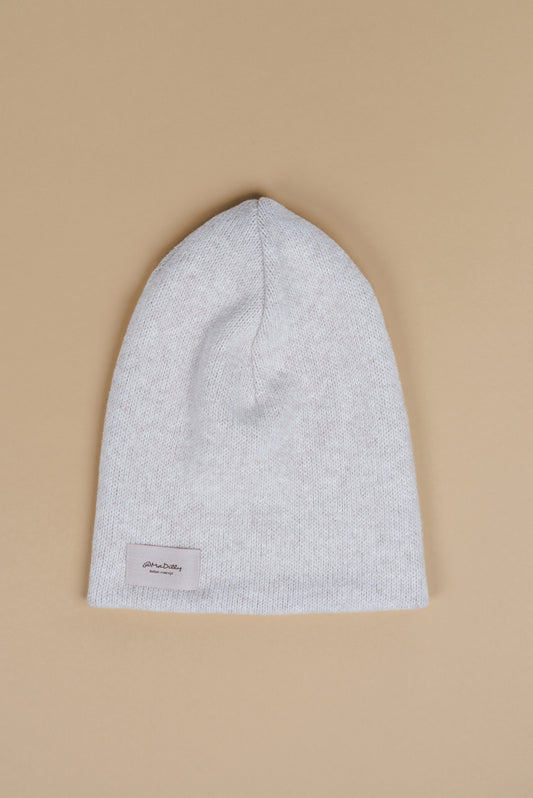 Cappellino in maglia tricot cashmire-hand color orzo