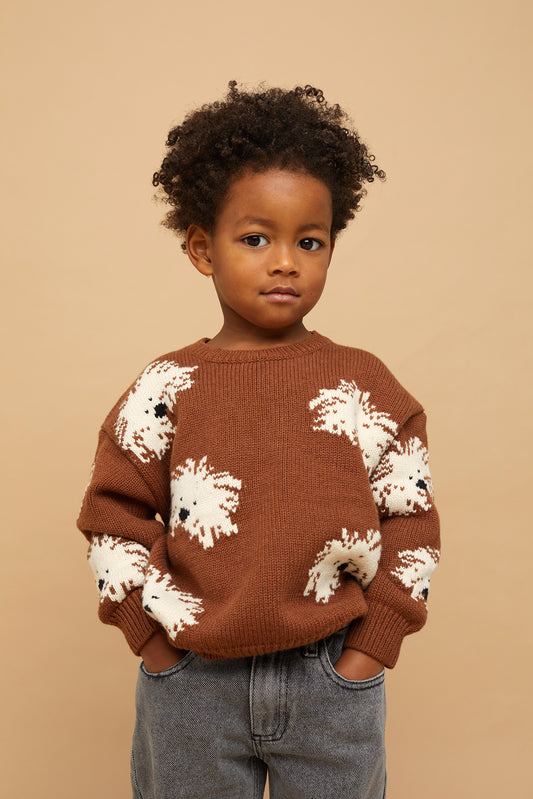 Maglione color tabacco con cani