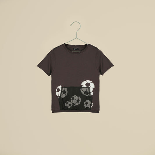 T-shirt maniche corte nera con palloni da calcio