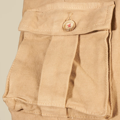 Pantalone in fustagno cammello con tasconi