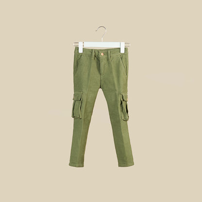 Pantalone in fustagno verde militare con tasconi