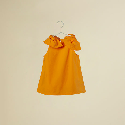Top smanicato arancio